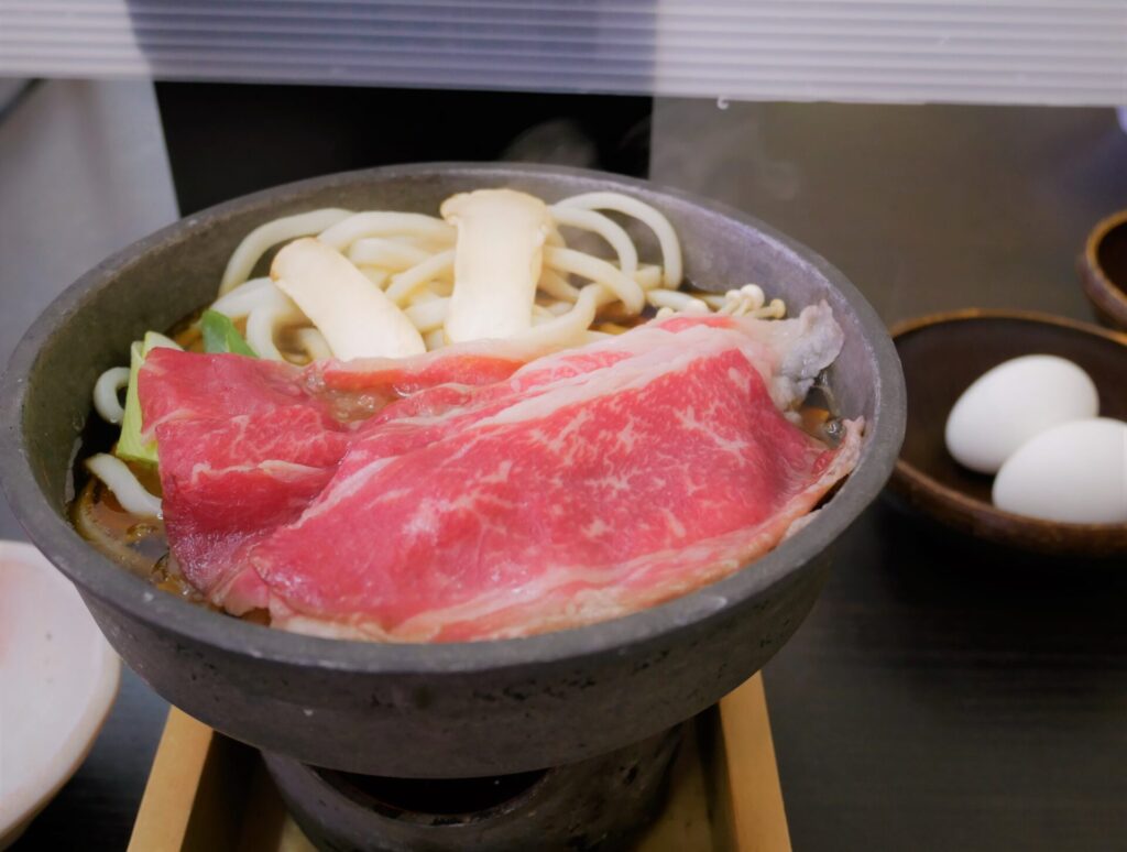 sekigahara花伊吹の「松茸と近江牛のすき焼き」